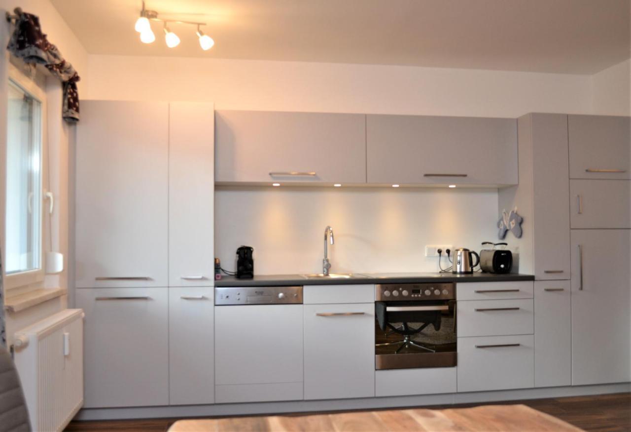 Ferienwohnung Mit Seeblick, Unterach Am Attersse 阿特湖畔翁特拉赫 外观 照片
